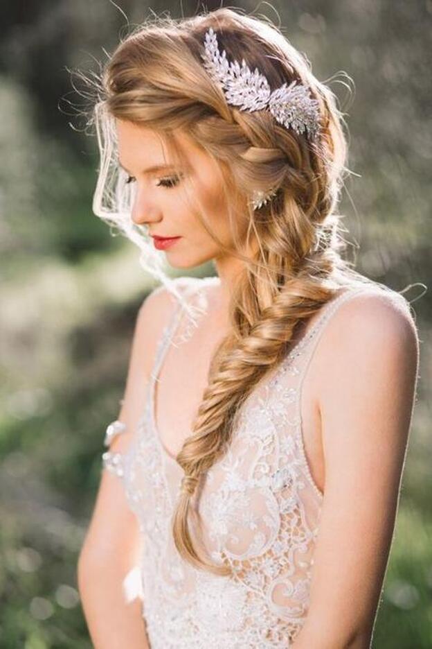 Peinados con trenzas para novias