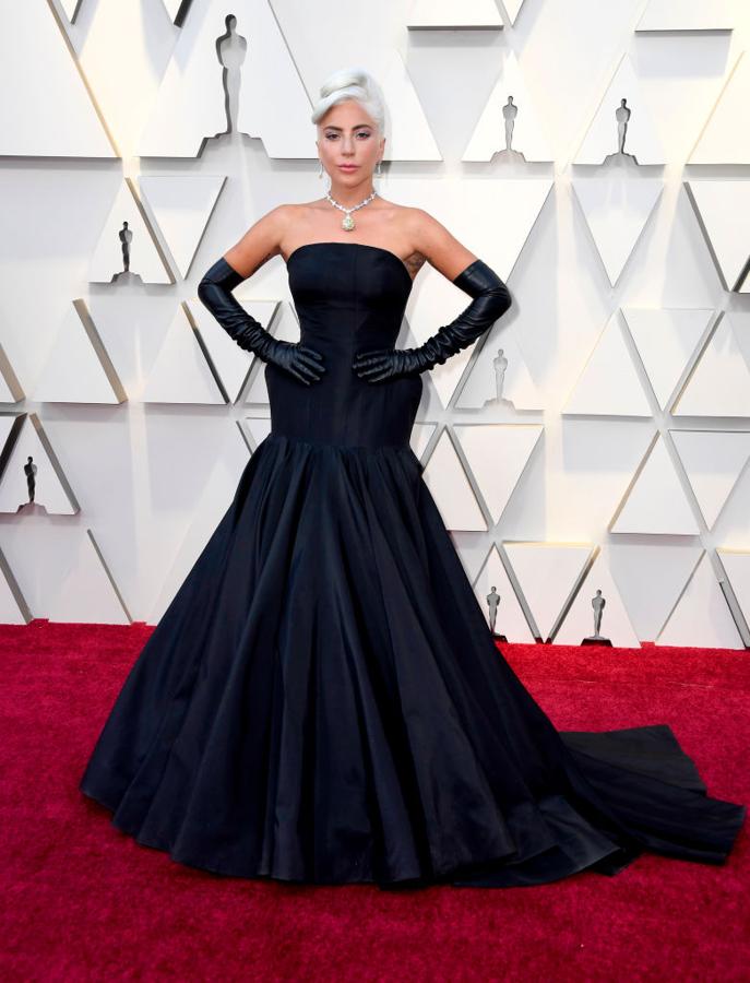 Premios Oscar 2020: los vestidos negros más bonitos que hemos visto sobre la alfombra roja