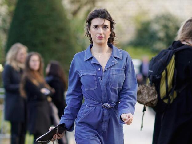 Se lleva el look obrero: así, con estilo