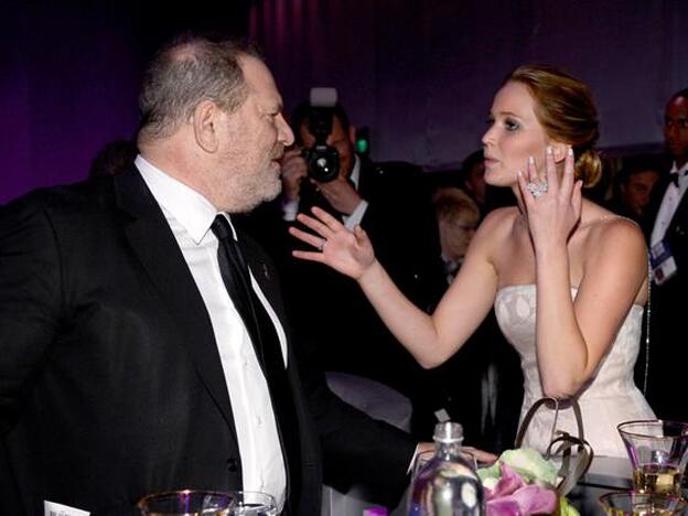 Harvey Weinstein junto a Jennifer Lawrence/getty