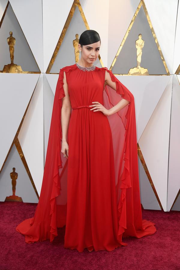 Todos los looks de la alfombra roja de los Premios Oscar: Sofía Carson