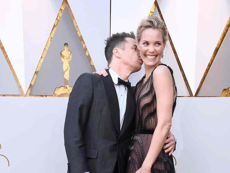 Premios Oscar 2018: los besos de la alfombra roja