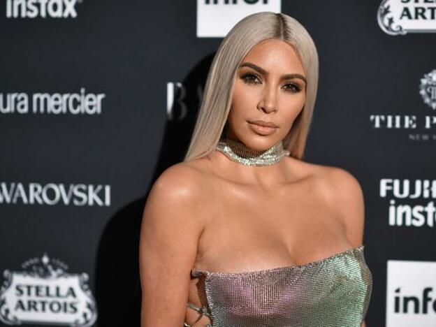 La ocurrencia erótica de Kim Kardashian: comer ramen desnuda