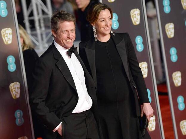 Hugh Grant, padre por quinta vez