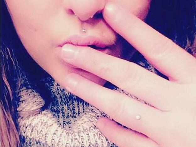 Despídete del anillo de compromiso, ahora se lleva el piercing de pedida