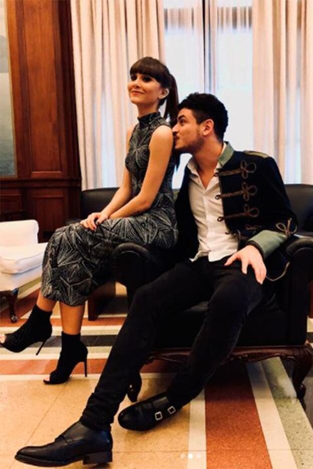 Premios Cadena Dial: el tierno beso de Cepeda a Aitana