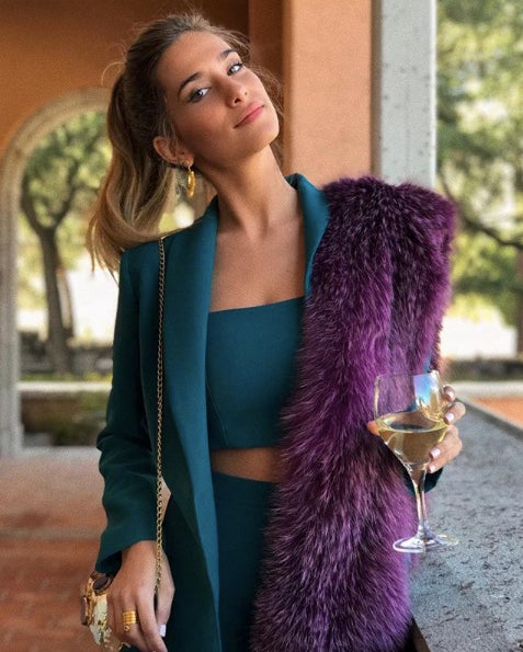 Looks de influencers para ser la invitada perfecta