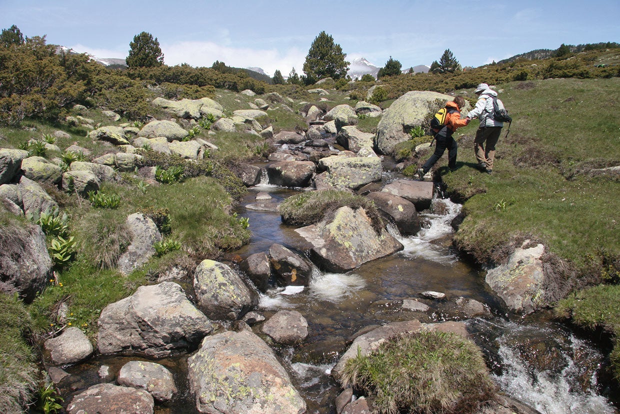 Los seis viajes en tren más bellos de Europa: por la cerdaña, el valle más alto de los Pirineos