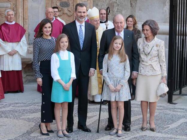 El vídeo viral de la Reina Letizia y doña Sofía en la Misa de Pascua