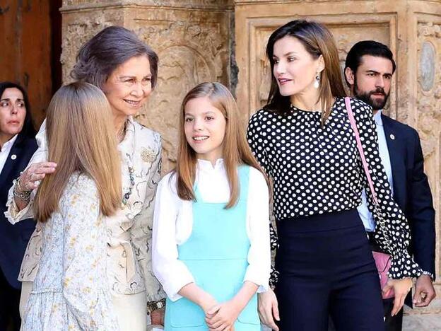 Los famosos opinan sobre el vídeo de la Reina Letizia y doña Sofía