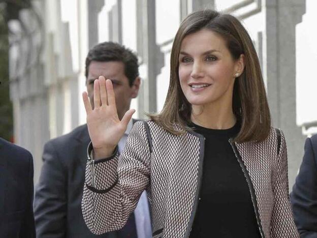 La Reina Letizia intenta recuperar la normalidad tras la polémica del vídeo