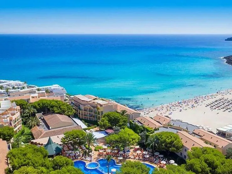 Los mejores hoteles con vistas a la playa de España