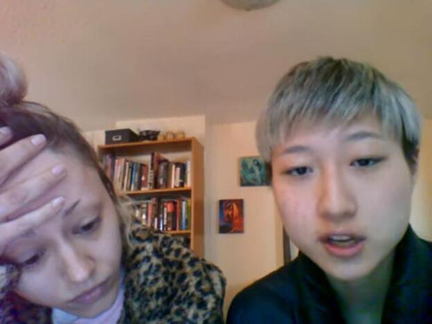 La hija de Jackie Chan vive en la calle por culpa de sus "padres homófobos"