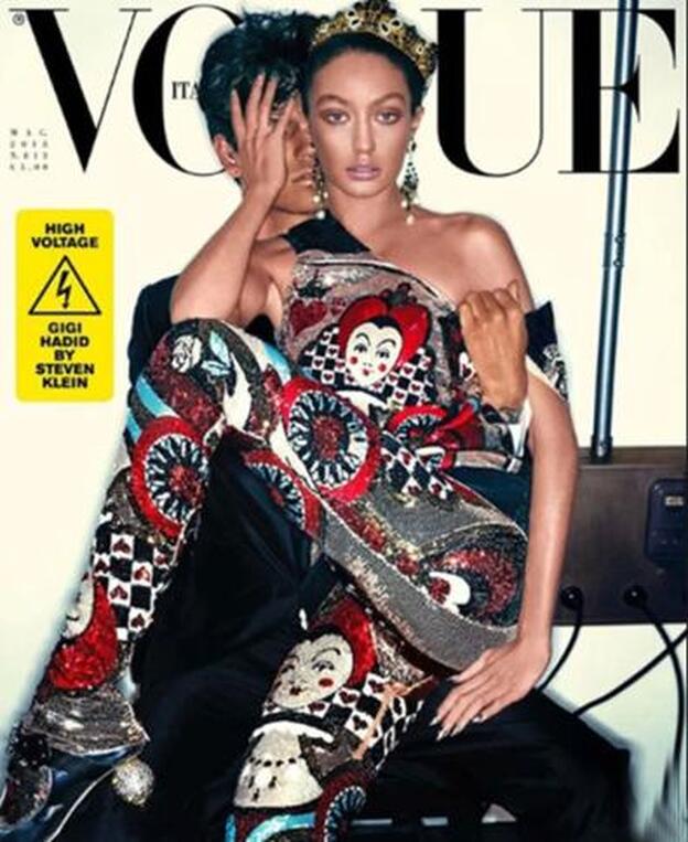 Gigi Hadid en la polémica portada de 'Vogue Italia' retocada con Photoshop.