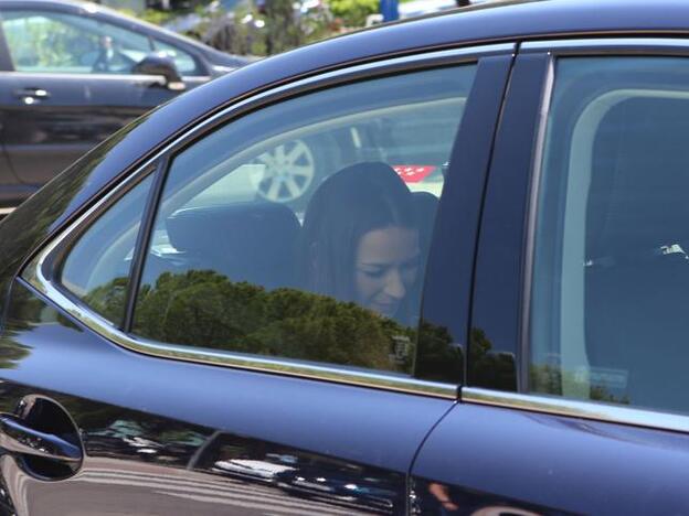 Yana Olina, 'cazada' entrando en casa de David Bustamante