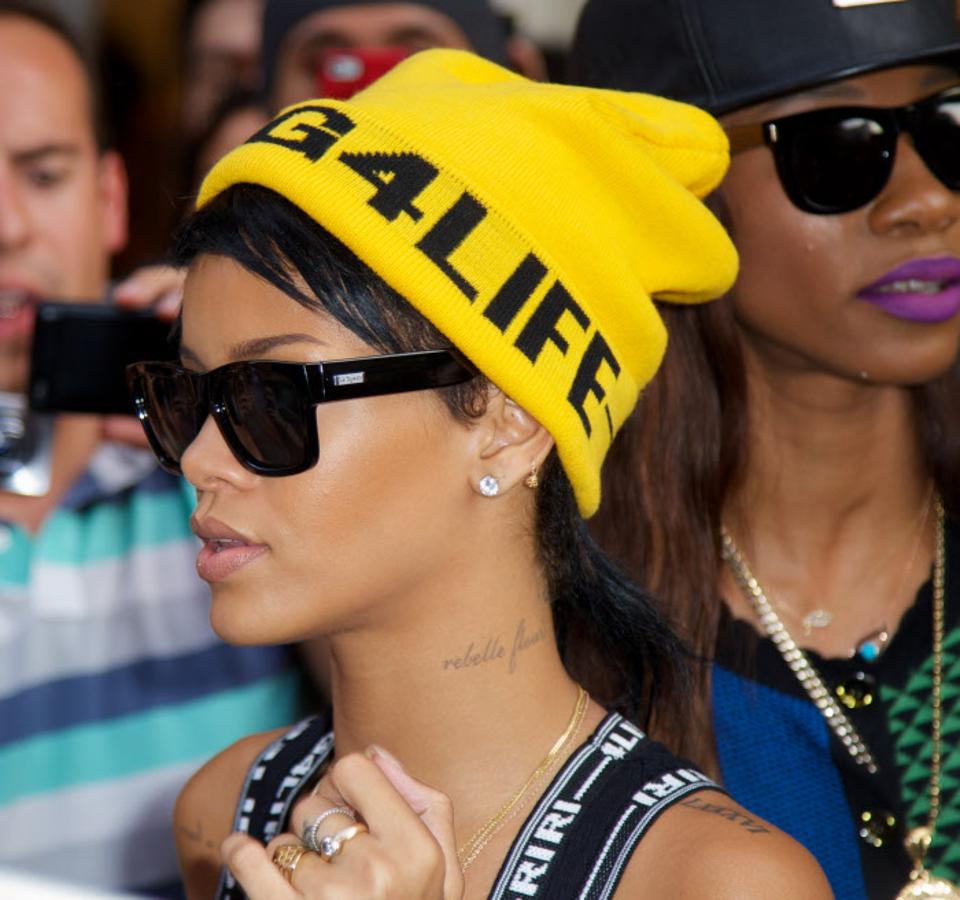 Los famosos también se equivocan: 11 famosos con faltas de ortografía en sus tatuajes