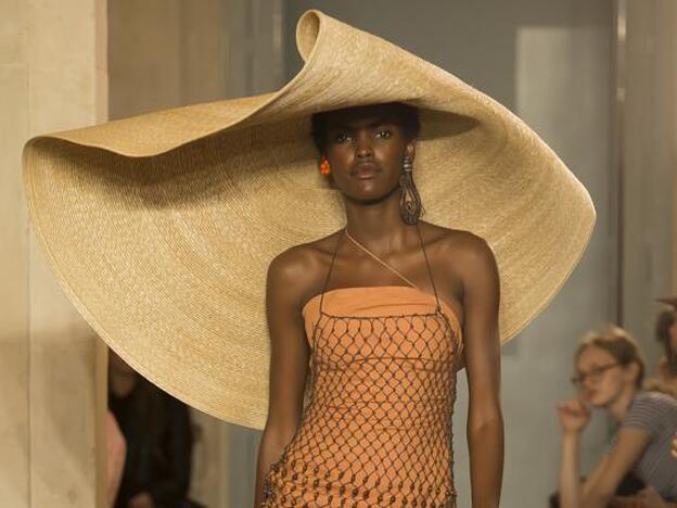 Este verano los sombreros gigantes vuelven