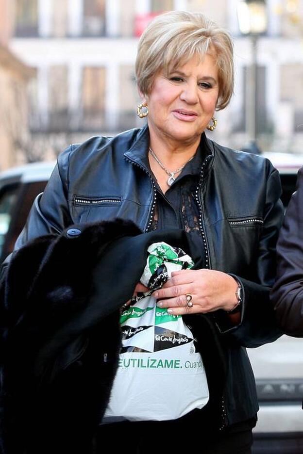 Preocupación por el estado de salud de Carmen Bazán