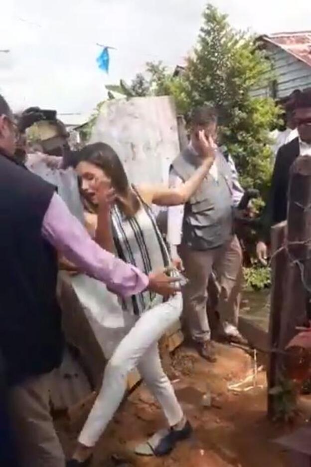 El vídeo del tropiezo de la Reina Letizia en República Dominicana