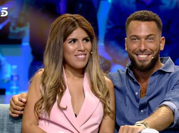 Gestos de cariño entre Chabelita y Alberto Isla para confirmar la reconciliación