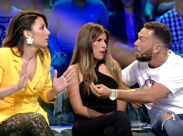 Alberto Isla pierde los nervios ante la insistencia de sacar el tema de la infidelidad de Chabelita