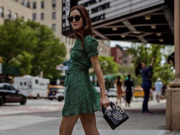 Gala González recupera el truco de los 90: recortar las All Stars