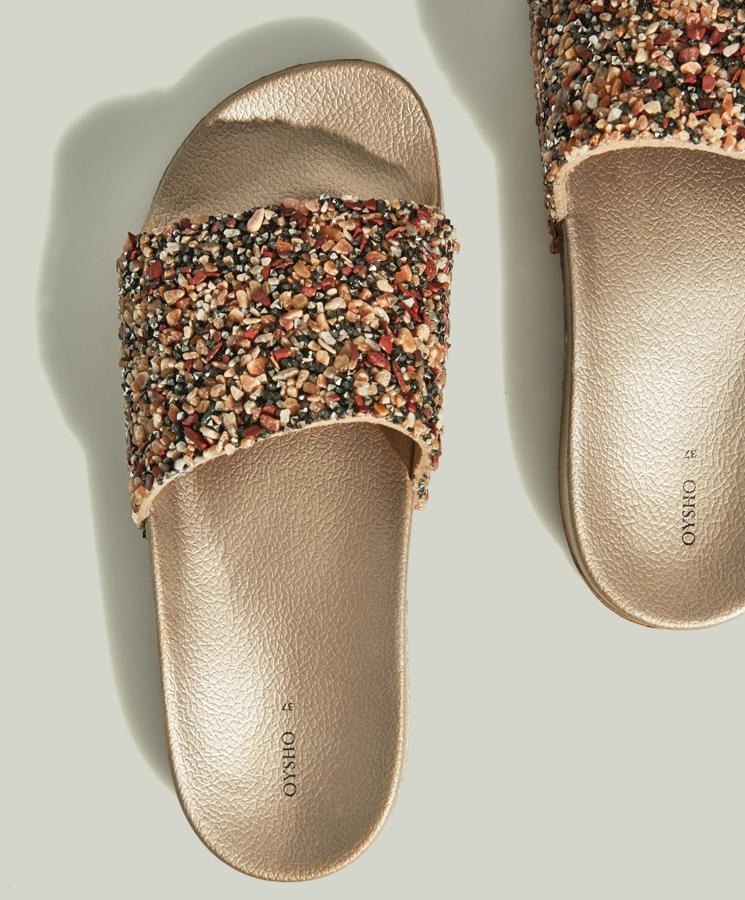 Las chanclas que llevarás a la playa y no te querrás quitar después