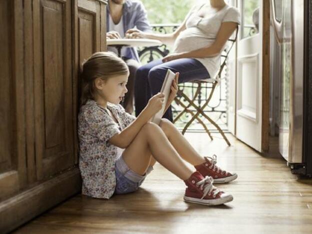 Creciendo en un mundo de pantalllas, ¿cuáles son los riesgos?