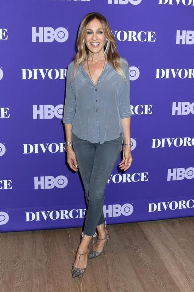 Sarah Jessica Parker tiene algo que decirte con este look