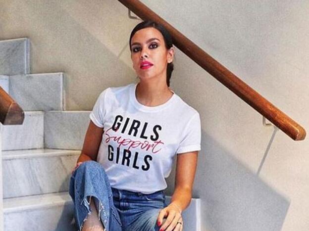 Cristina Pedroche tiene la camiseta 'low cost' más feminista de Stradivarius