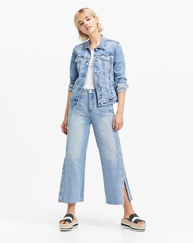 Snaps denim, 25,99 euros.