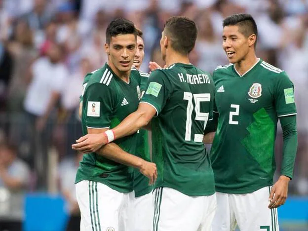 Jugadores de México ayer durante su partido contra Alemania./cordon press.