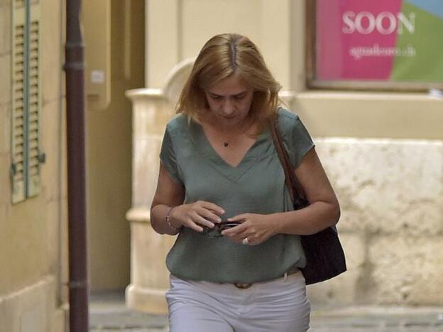 Las primeras imágenes de la Infanta Cristina tras la entrada en prisión de Iñaki Urdangarin