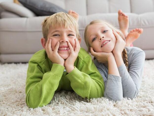 Así puedes frenar las peleas entre hermanos