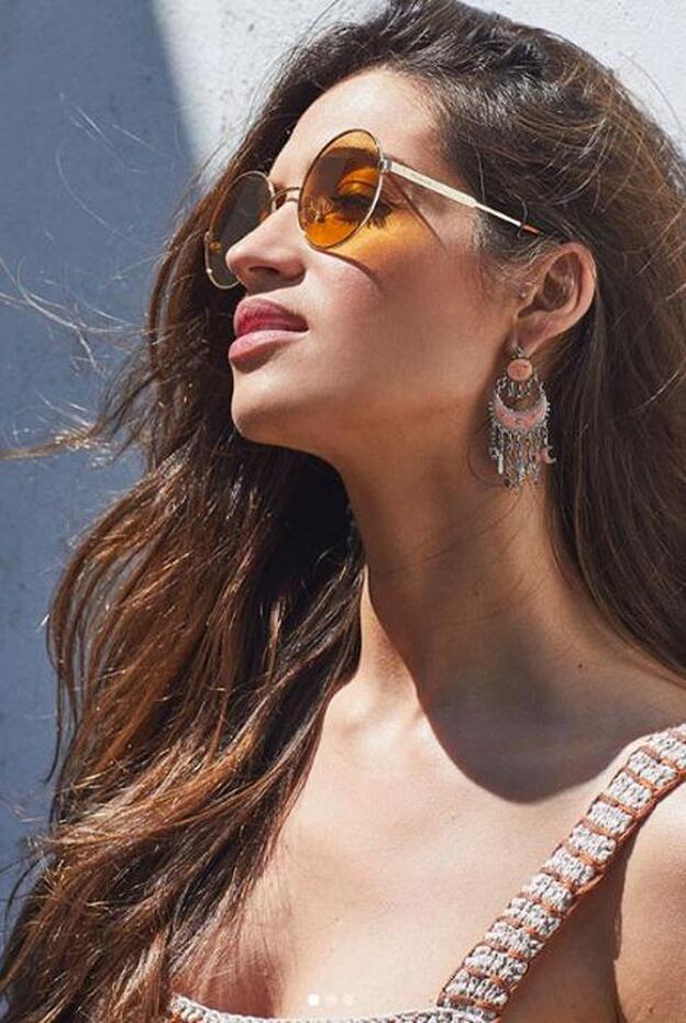 Sara Carbonero agota su falda 'low cost' de Mango en menos de 24 horas