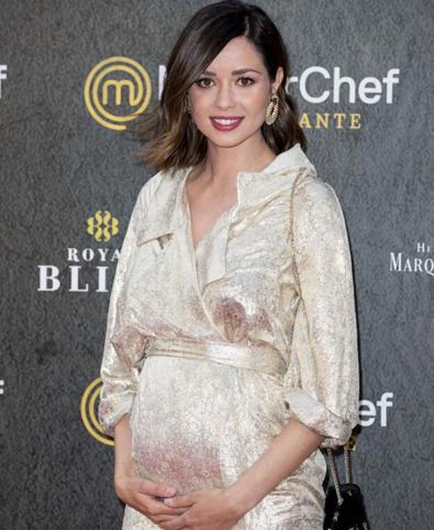 Dafne Fernández se desnuda en su Instagram