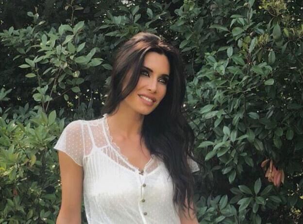 Pilar Rubio tiene el vestido 'boho' rebajado que querrás este verano