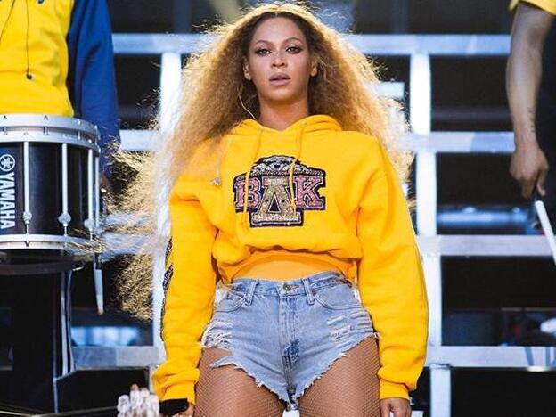 Alerta: el sábado sale a la venta la colección 'Beychella' de Balmain