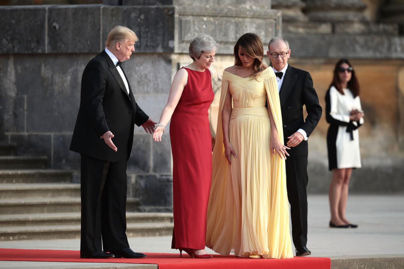El vestido princesa de Melania Trump (y su guiño de estilo a Lady Di en Londres)