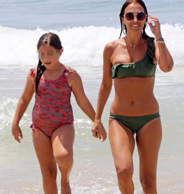 Paula Echevarría y David Bustamante, criticados por exponer a su hija