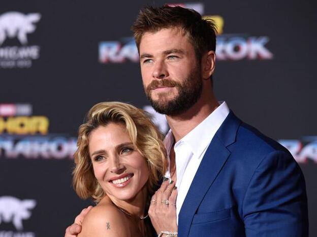 Los escoltas de Elsa Pataky y Chris Hemsworth se lían a puñetazos con la prensa española