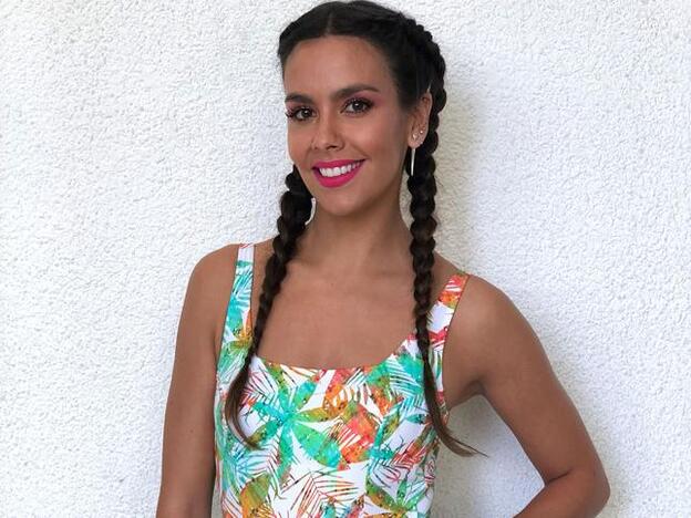 Cristina Pedroche tiene nueva cazadora vintage y su diseño nos ha enamorado