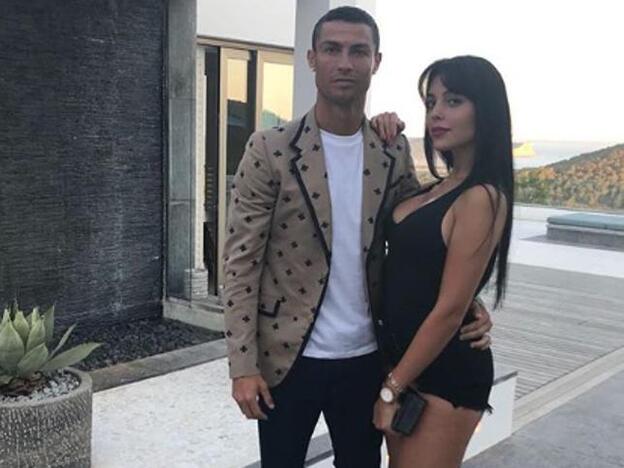 Georgina Rodríguez y Cristiano Ronaldo rompen lanzos con el Real Madrid