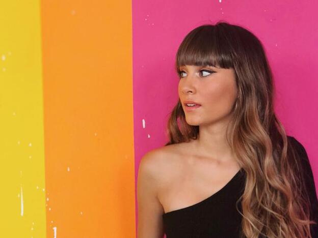 Aitana y Ana Fernández comparten top de Bershka