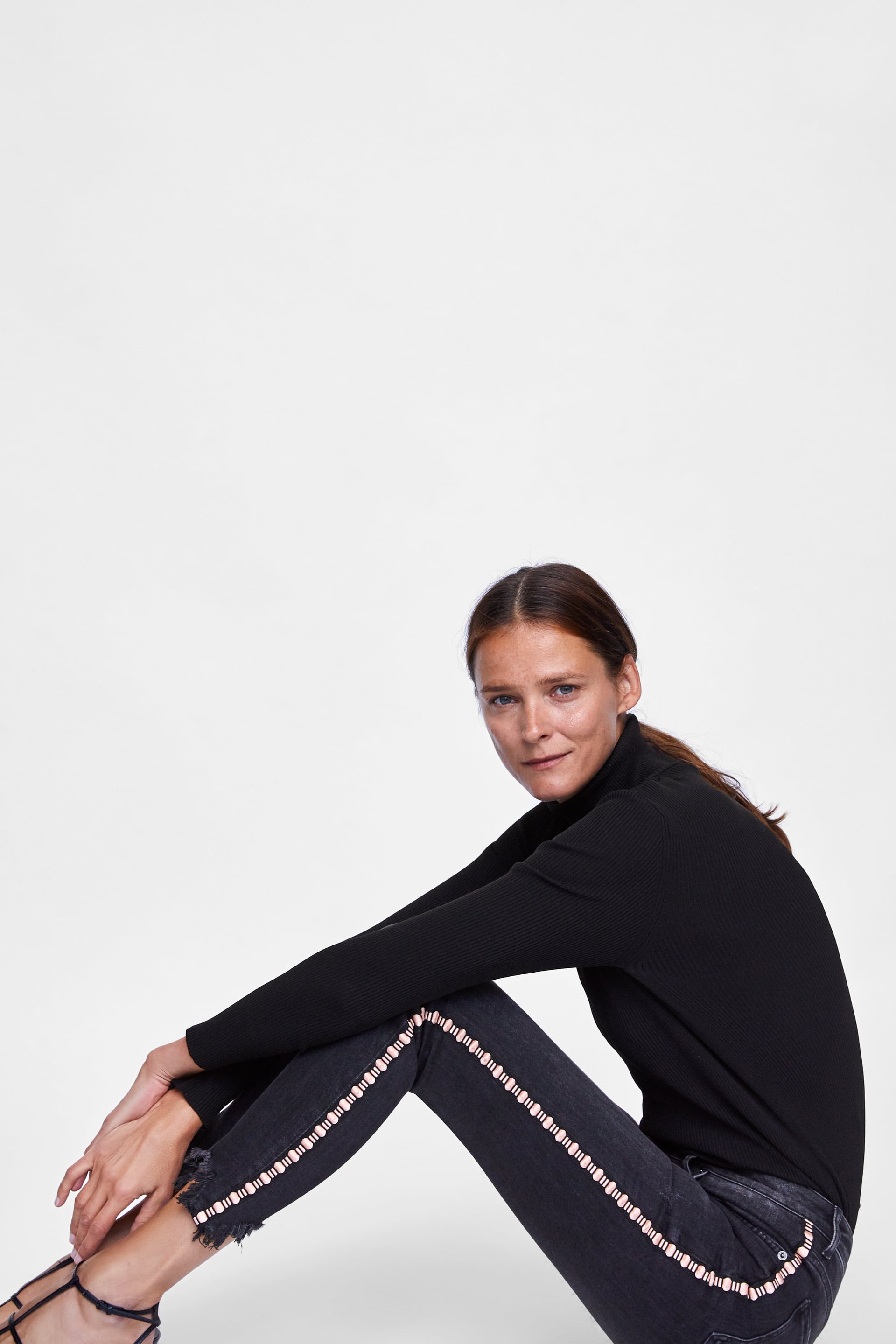 Estos jeans de Zara ¡te harán tipazo!