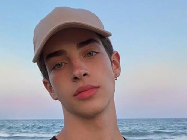 Manu Ríos, el nuevo 'it boy' que arrasa en Instagram
