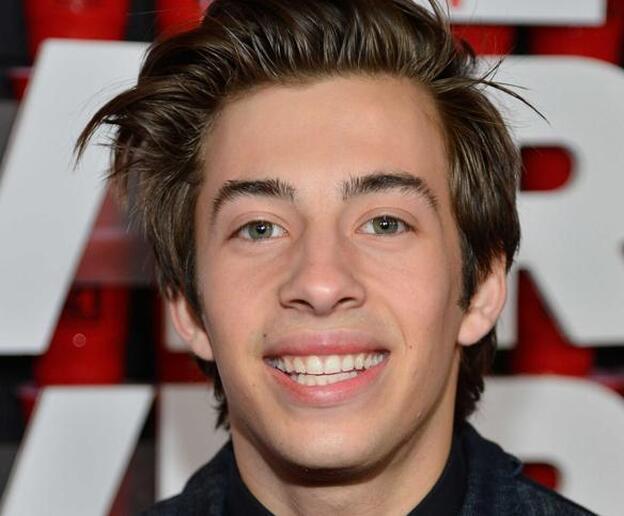 Jimmy Bennett rompe su silencio sobre el abuso de Asia Argento