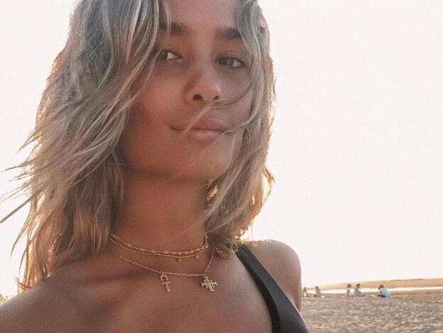 Fichamos el nuevo bañador favorito de María Pombo