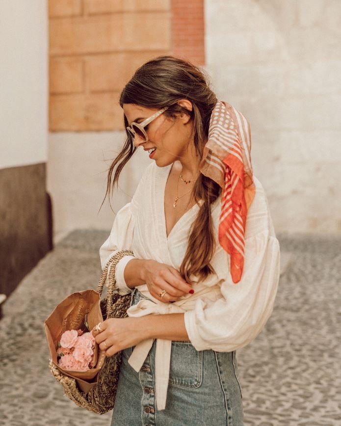 Arrasan los pañuelos en el pelo: ¿cómo se llevan?