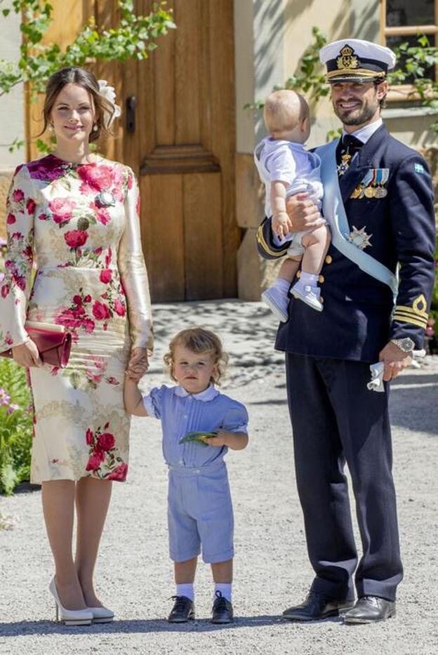 Alexander de Suecia estrena agenda oficial con dos años